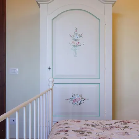 아파트 Charming House - Parking Included
