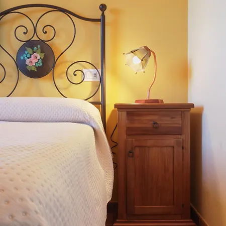 Charming House - Parking Included 아파트 산지미냐노